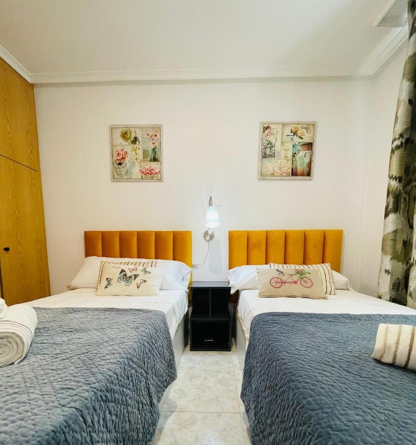 Apartamento Calipso Plus Салоу Экстерьер фото