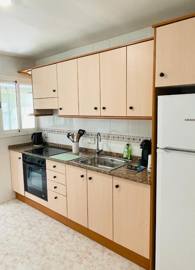 Apartamento Calipso Plus Салоу Экстерьер фото